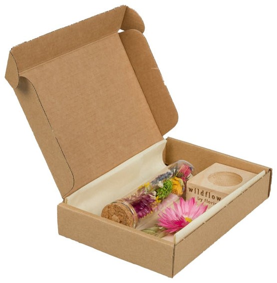 Notesworth message in a box handcrafted from naturally dried stems by Bouquet Cards