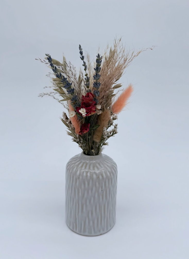 Wicklow dried field bouquet bud vase handcrafted from naturally dried stems by Bouquet Cards